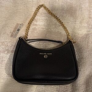 Michael Kors Jet Set Charm Small Pebbled Leather Pochette (Black)